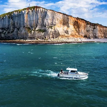 Chez Laeti Type F2 Apartment *