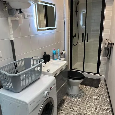 Apartment Chez Laeti Type F2 *